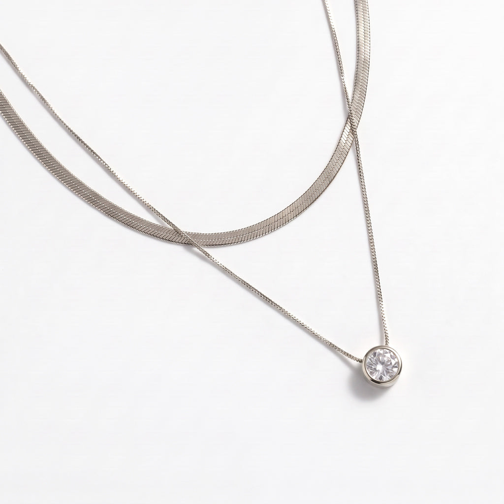 Collana Duetto, finitura argentata — foto prodotto