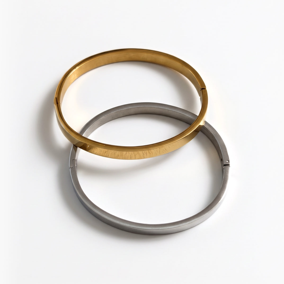 Bracciale Lamina, finiture dorata e argentata — foto prodotto