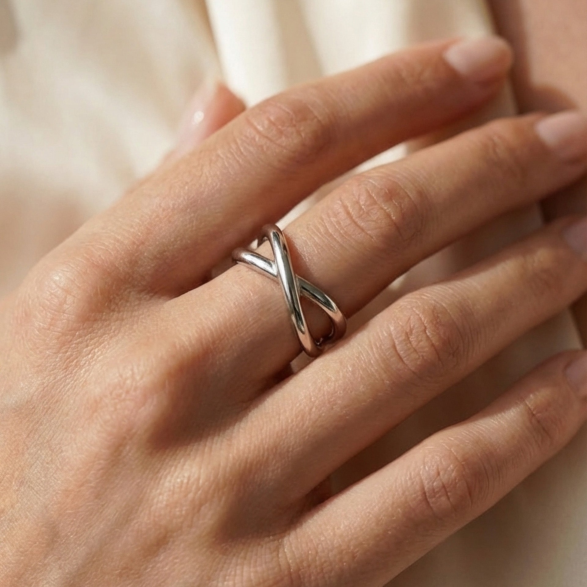 Anello Intreccio - indossato
