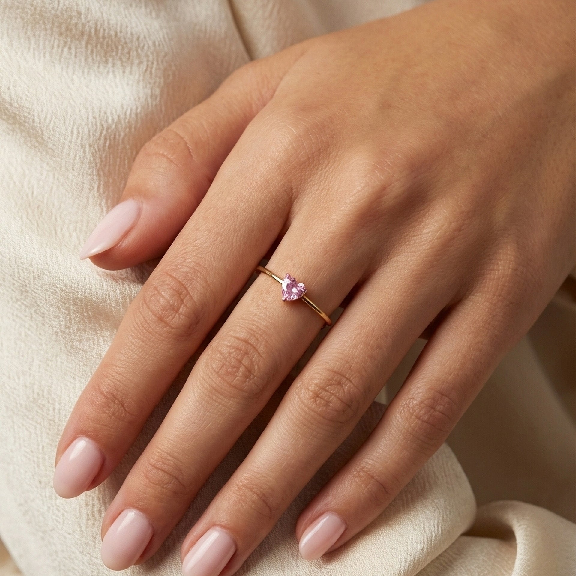 Anello Littleheart Pink - indossato