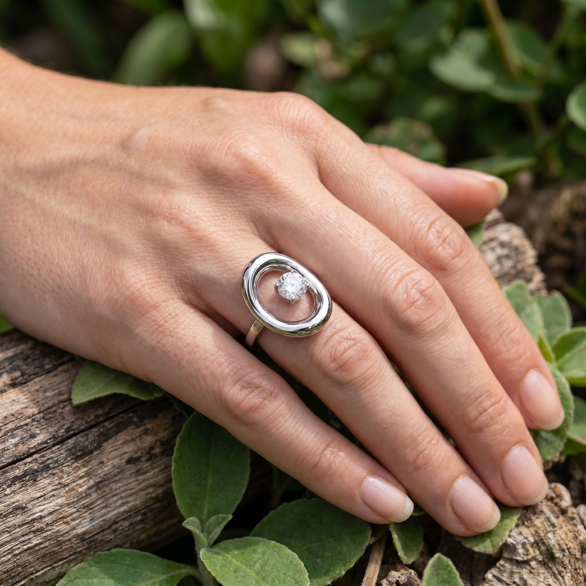 Anello scintilla argento indossato