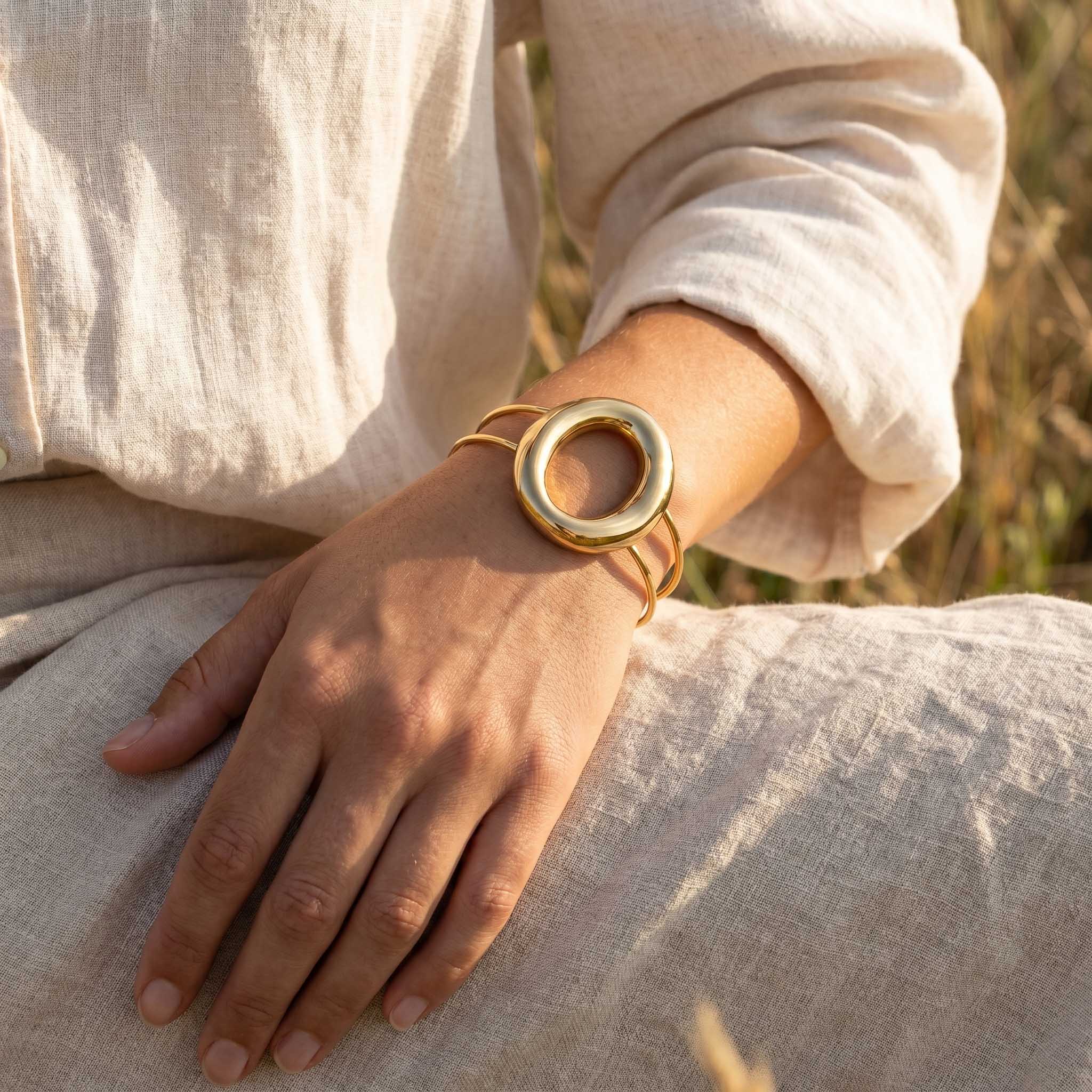 Bracciale zero oro indossato