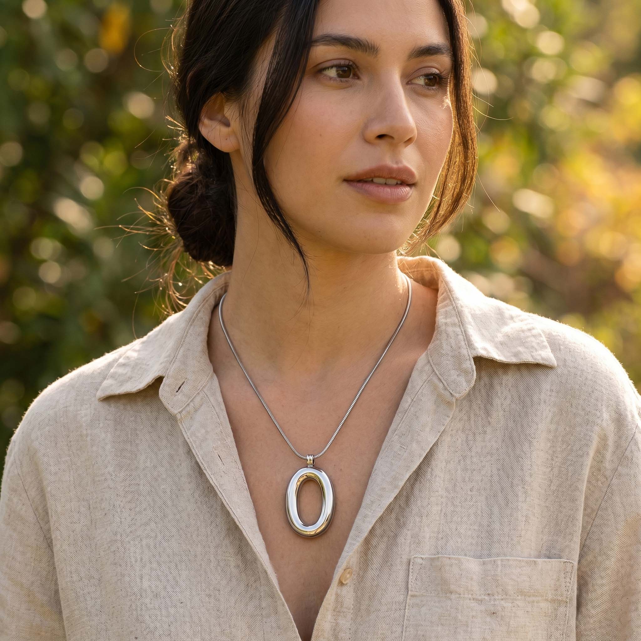 Collana zero argento indossato