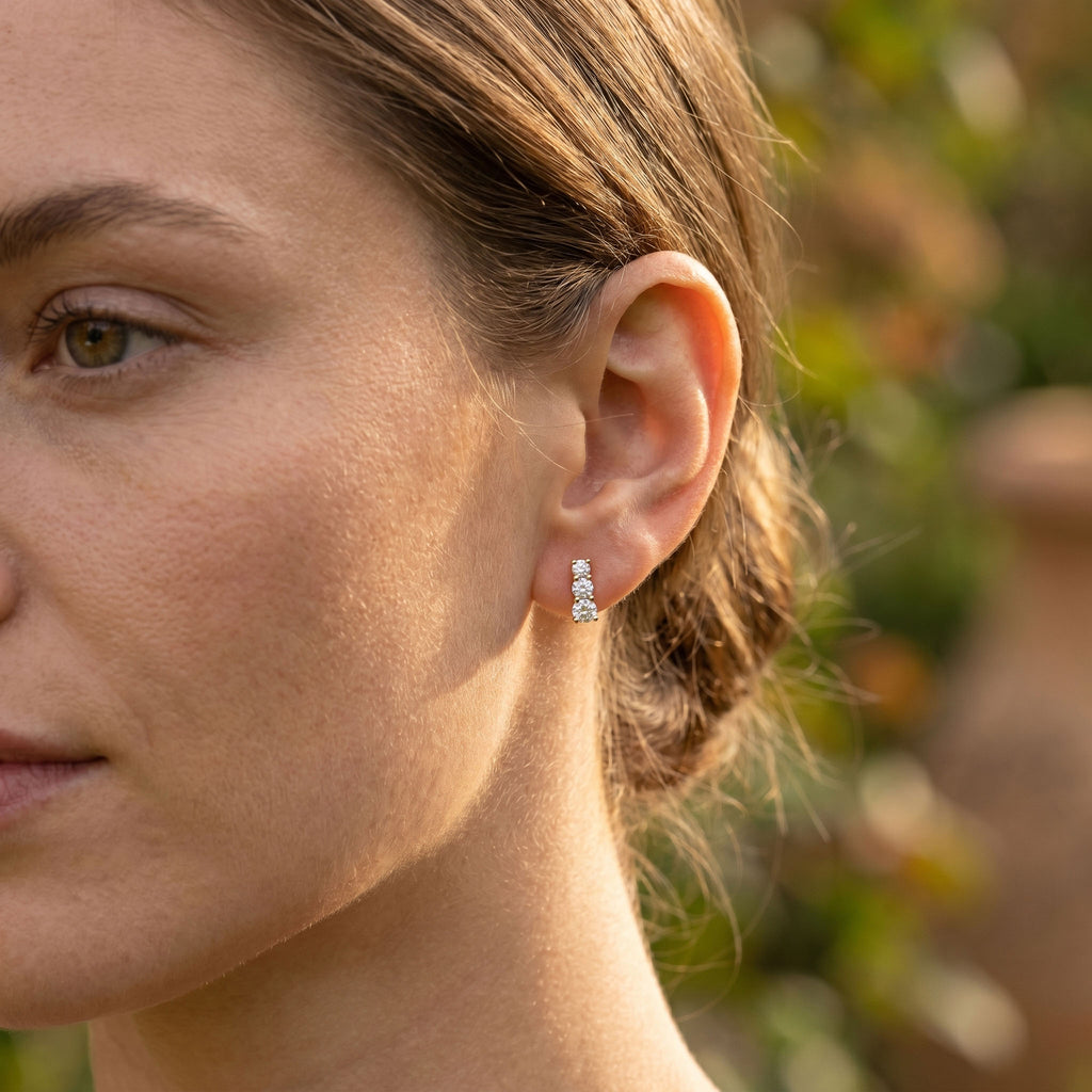 Orecchini cascata oro indossato