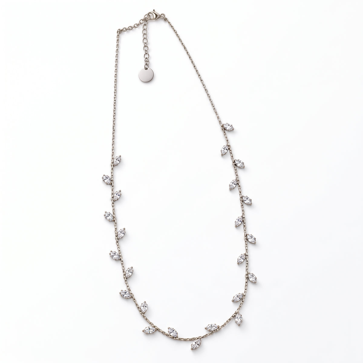 Collana Fogliolina, finitura argentata — foto prodotto