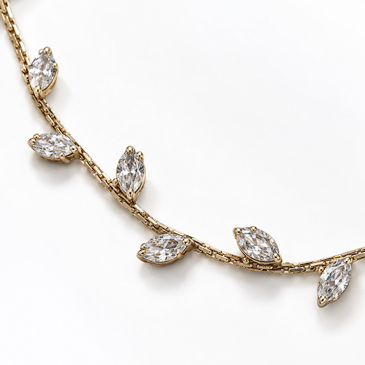 Collana Fogliolina — dettaglio